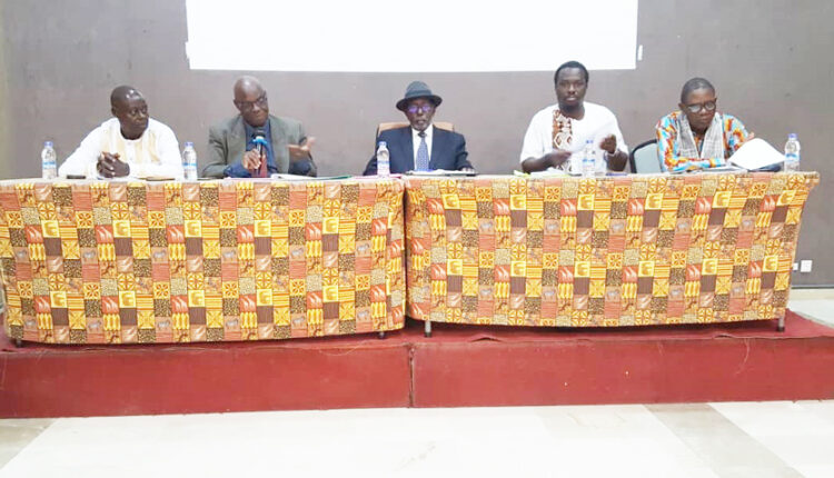Conférence-de-presse-du-Fdds (1)
