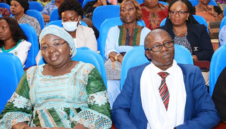 Panel anne ouloto (2)